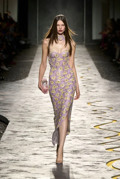 Look 65